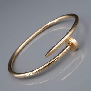 Medium Model Nail Cuff Gold Bracelet